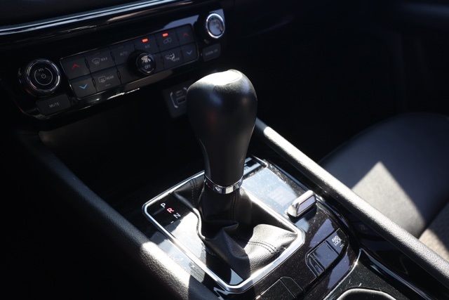 2023 Jeep Compass Altitude photo 30