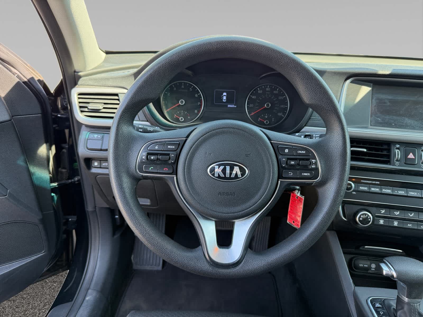 2018 Kia Optima LX photo 12