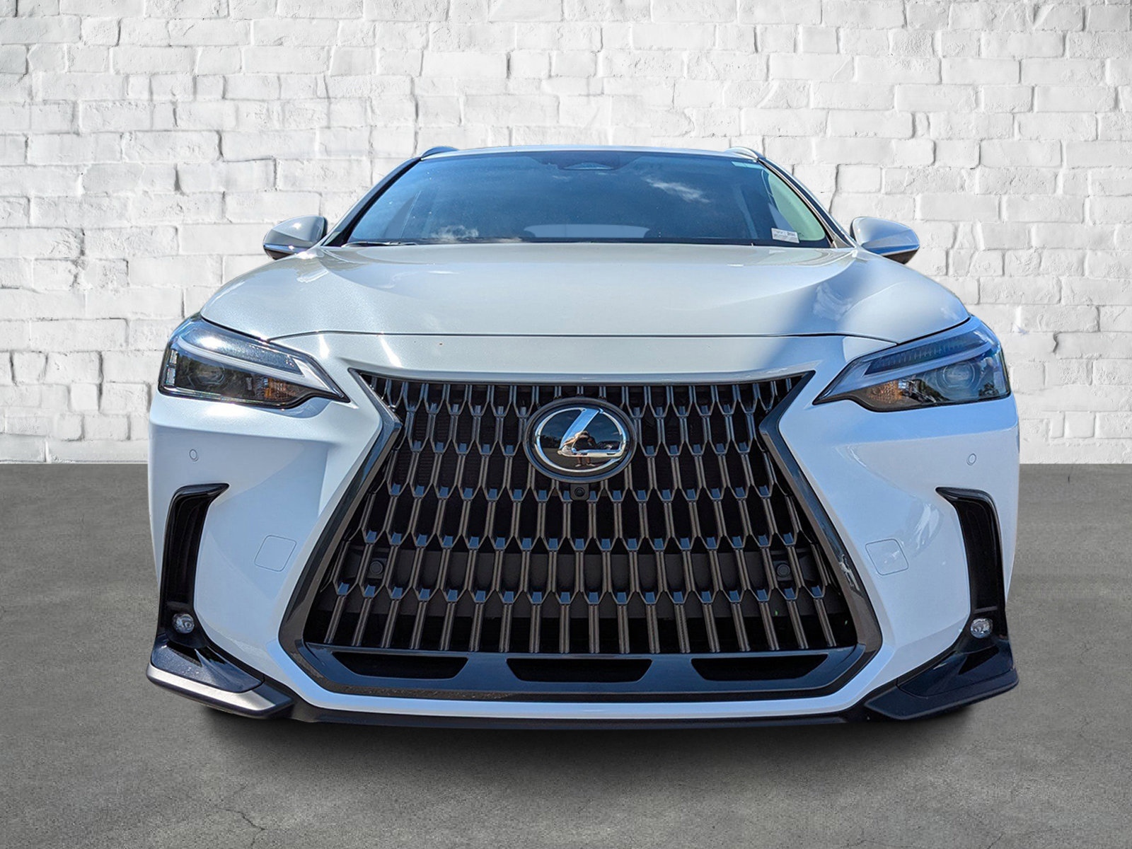 2026 Lexus NX 350 Premium photo 2