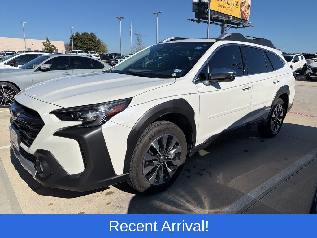 2024 Subaru Outback Touring's photo