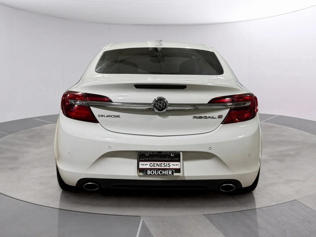 2017 Buick Regal Premium II photo 4