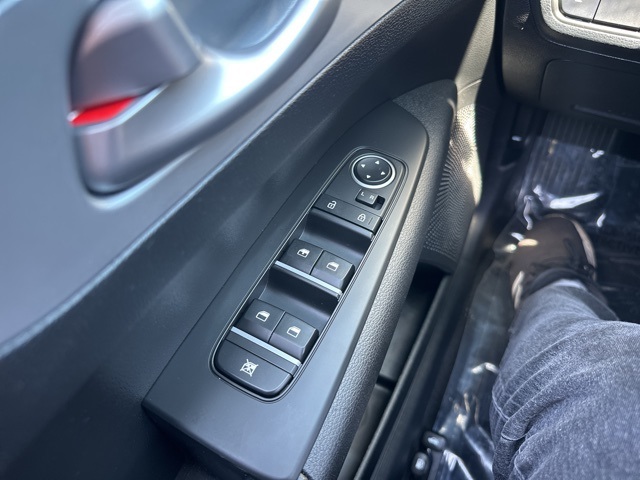 2023 Kia Forte LXS photo 24