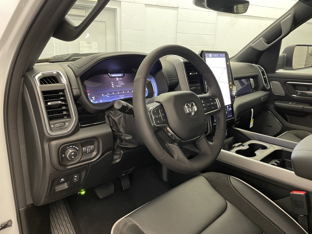 2025 Ram 1500 Laramie photo 12