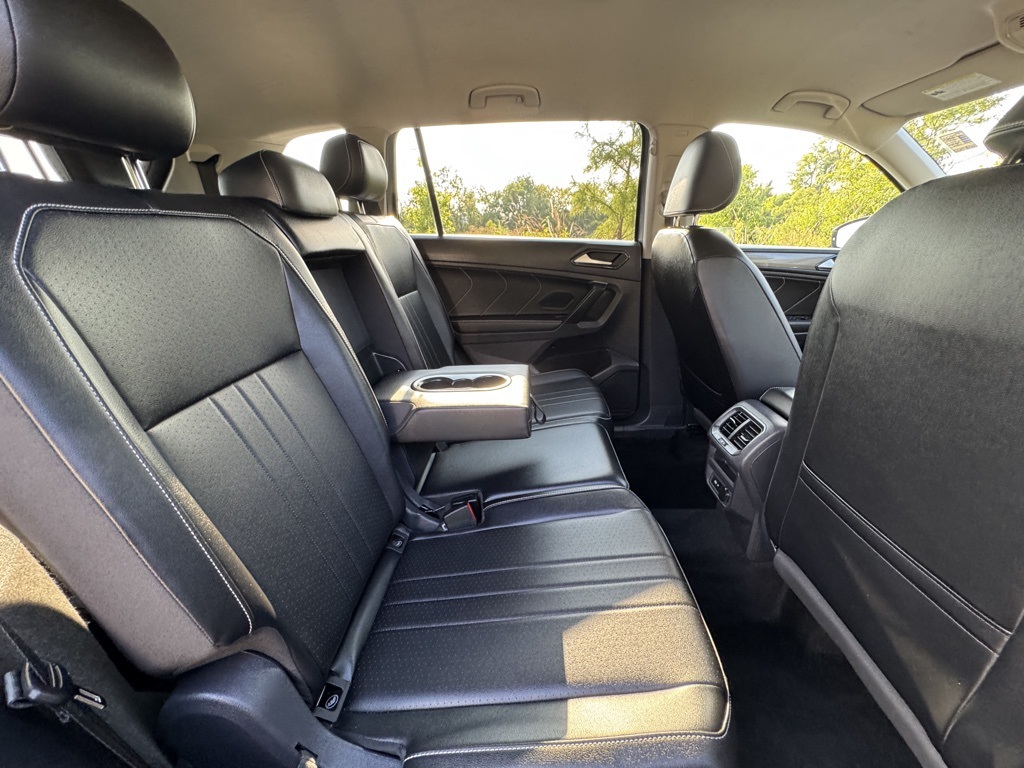 2024 Volkswagen Tiguan SE Wolfsburg Edition photo 21