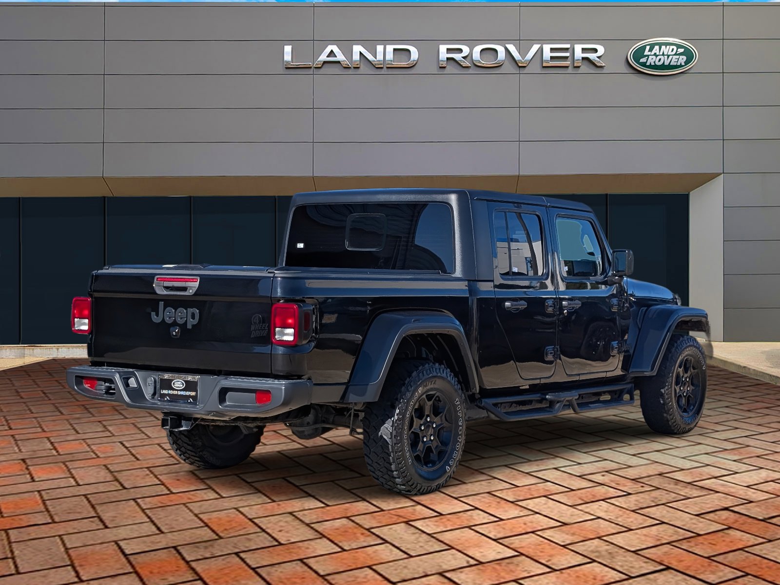 2023 Jeep Gladiator Willys photo 4