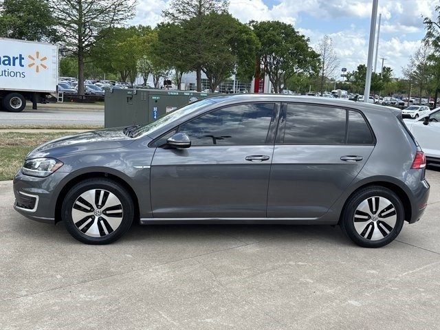 Used 2019 Volkswagen e-Golf e-Golf SE with VIN WVWKR7AU4KW908508 for sale in Topeka, KS
