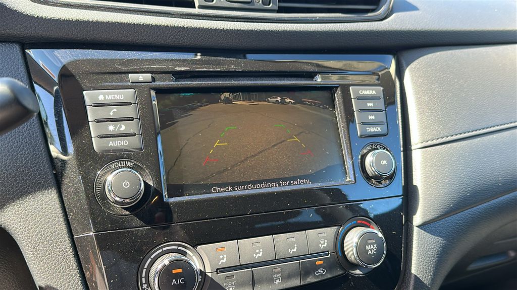 2019 Nissan Rogue Special Edition photo 18
