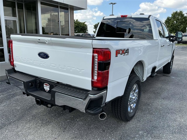 2026 Ford F-350 Lariat photo 4