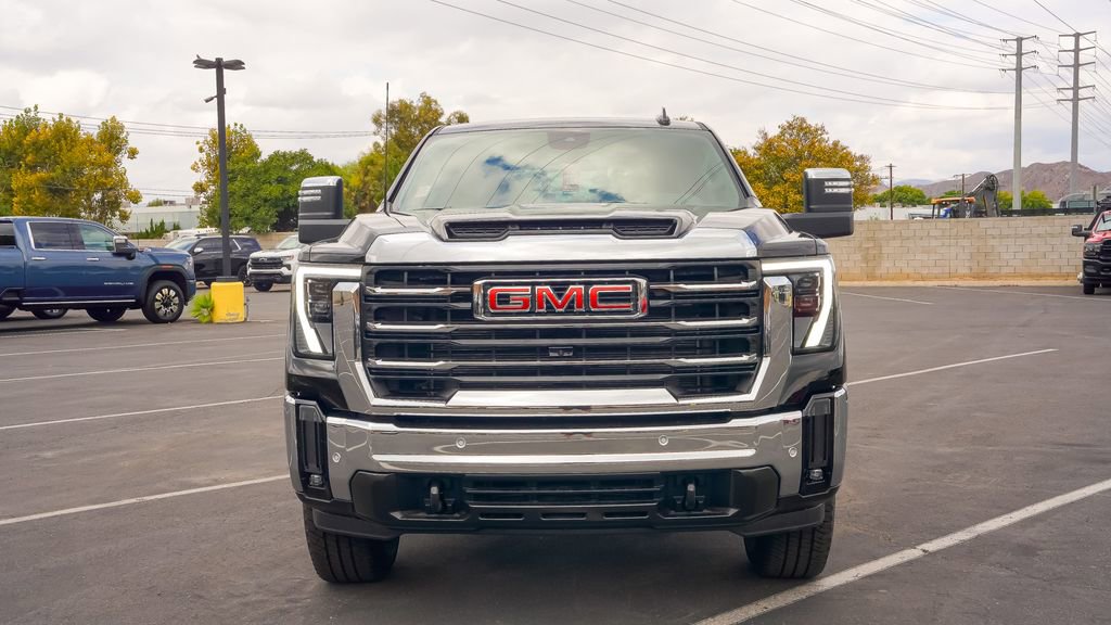 2026 Gmc Sierra 3500 HD SLT photo 4