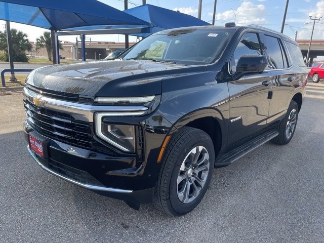 2025 Chevrolet Tahoe LS photo 2