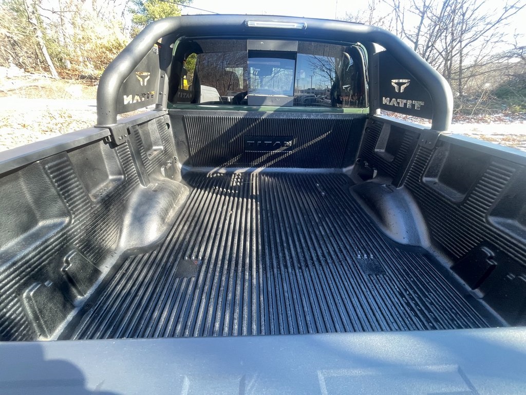 2024 Nissan Titan SV photo 14