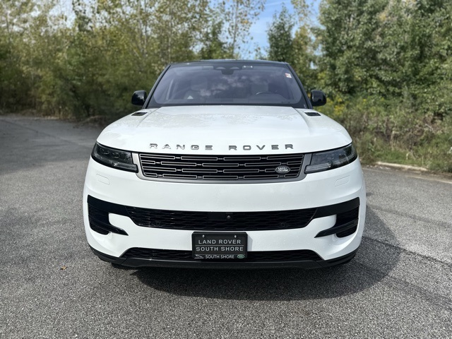 2023 Land Rover Range Rover Sport SE photo 2
