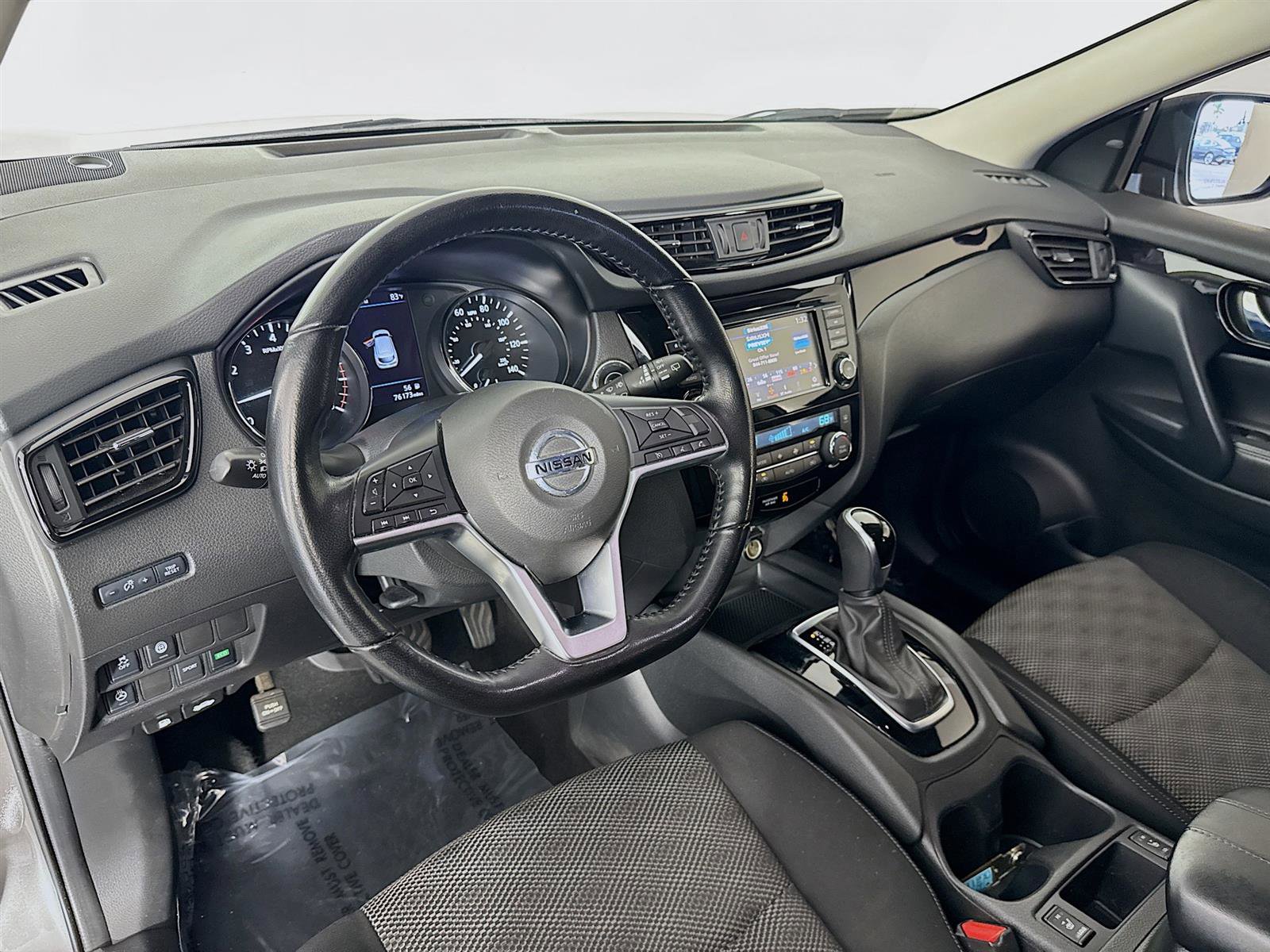 2020 Nissan Rogue Sport SV photo 9