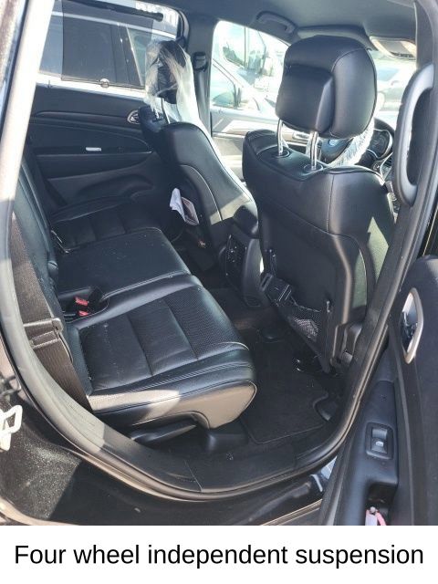 2016 Jeep Grand Cherokee Laredo photo 7