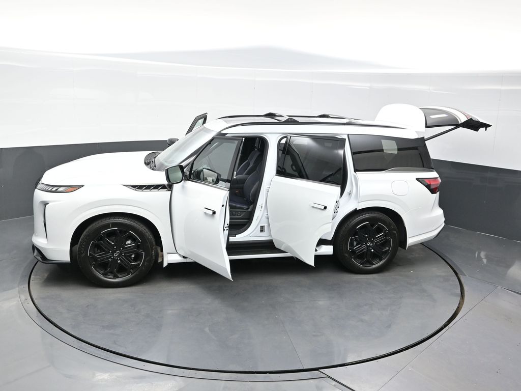 2026 Infiniti QX80 Sensory photo 40