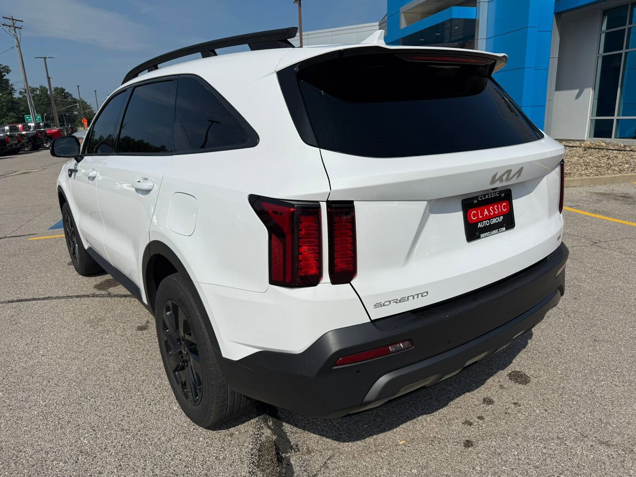 2023 Kia Sorento X-Line S photo 2