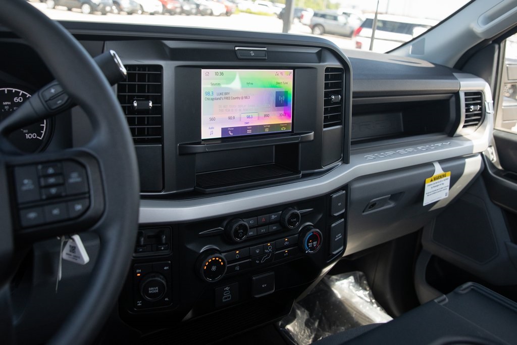 2025 Ford F-350 XL photo 35