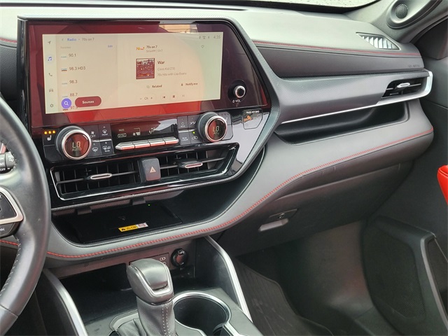 2023 Toyota Highlander XSE photo 23