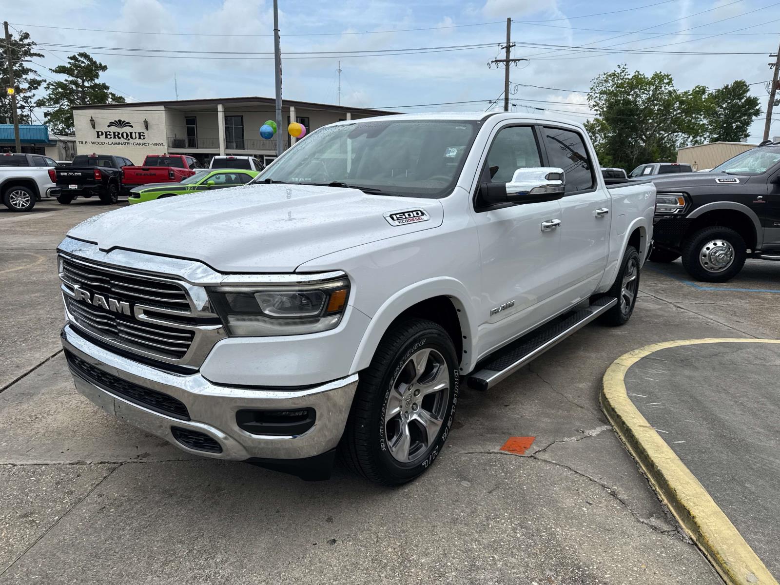 2022 Ram 1500 Laramie photo 3