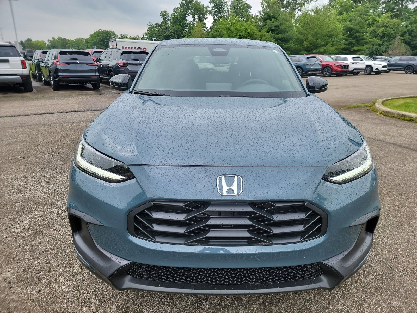 2026 Honda HR-V Sport photo 2