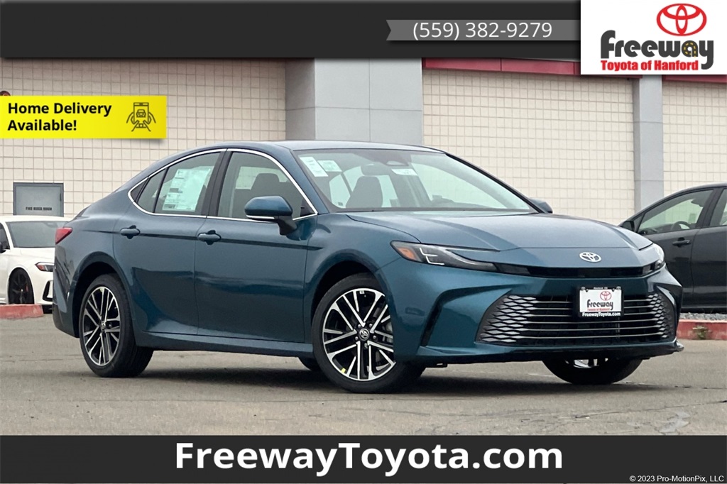 2026 Toyota Camry XLE's photo