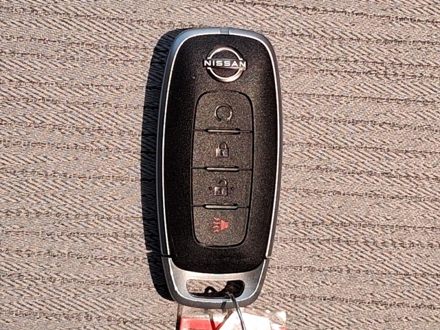 2023 Nissan Rogue SV photo 19