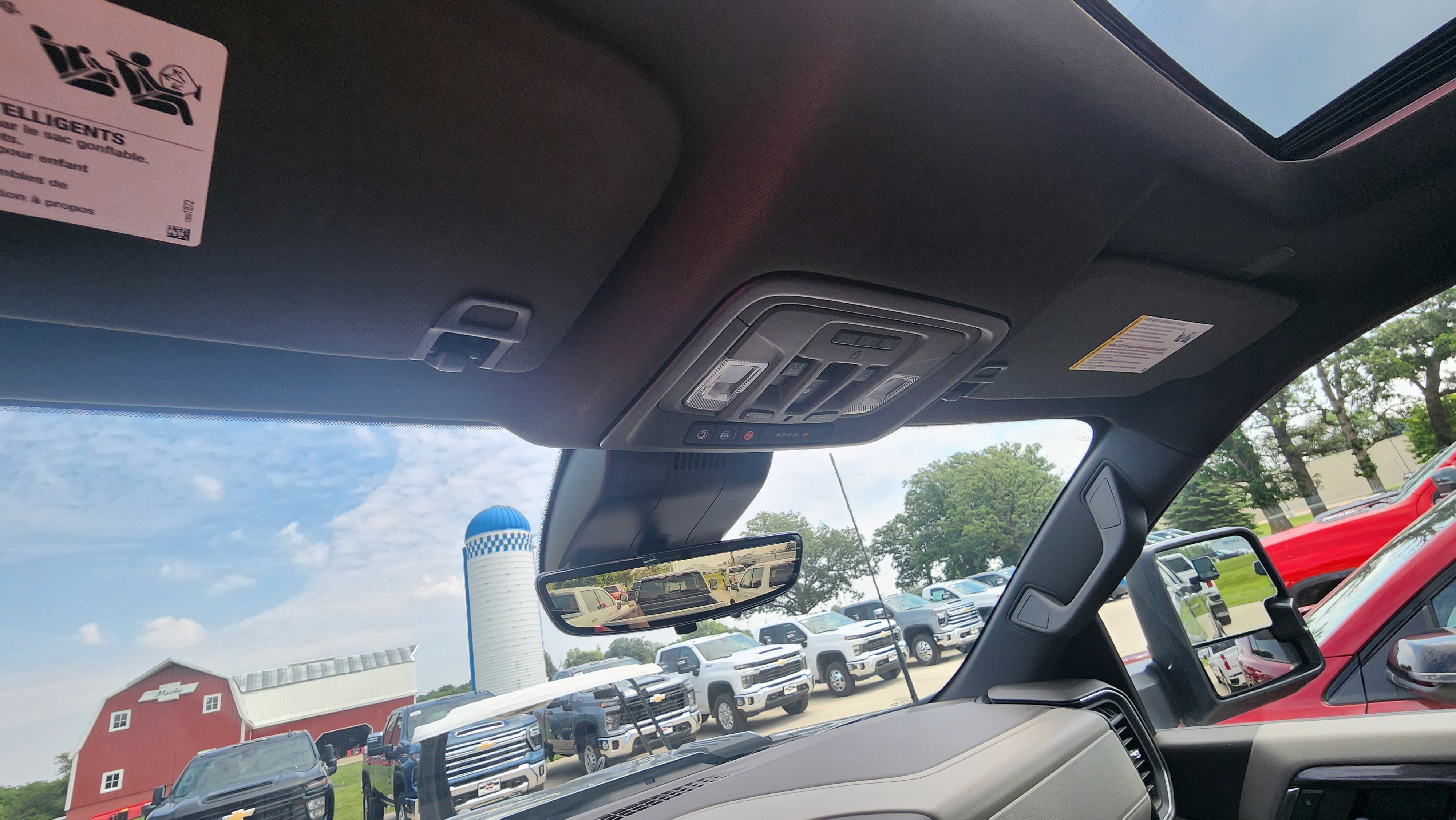 2024 Chevrolet Silverado 3500HD LTZ photo 6
