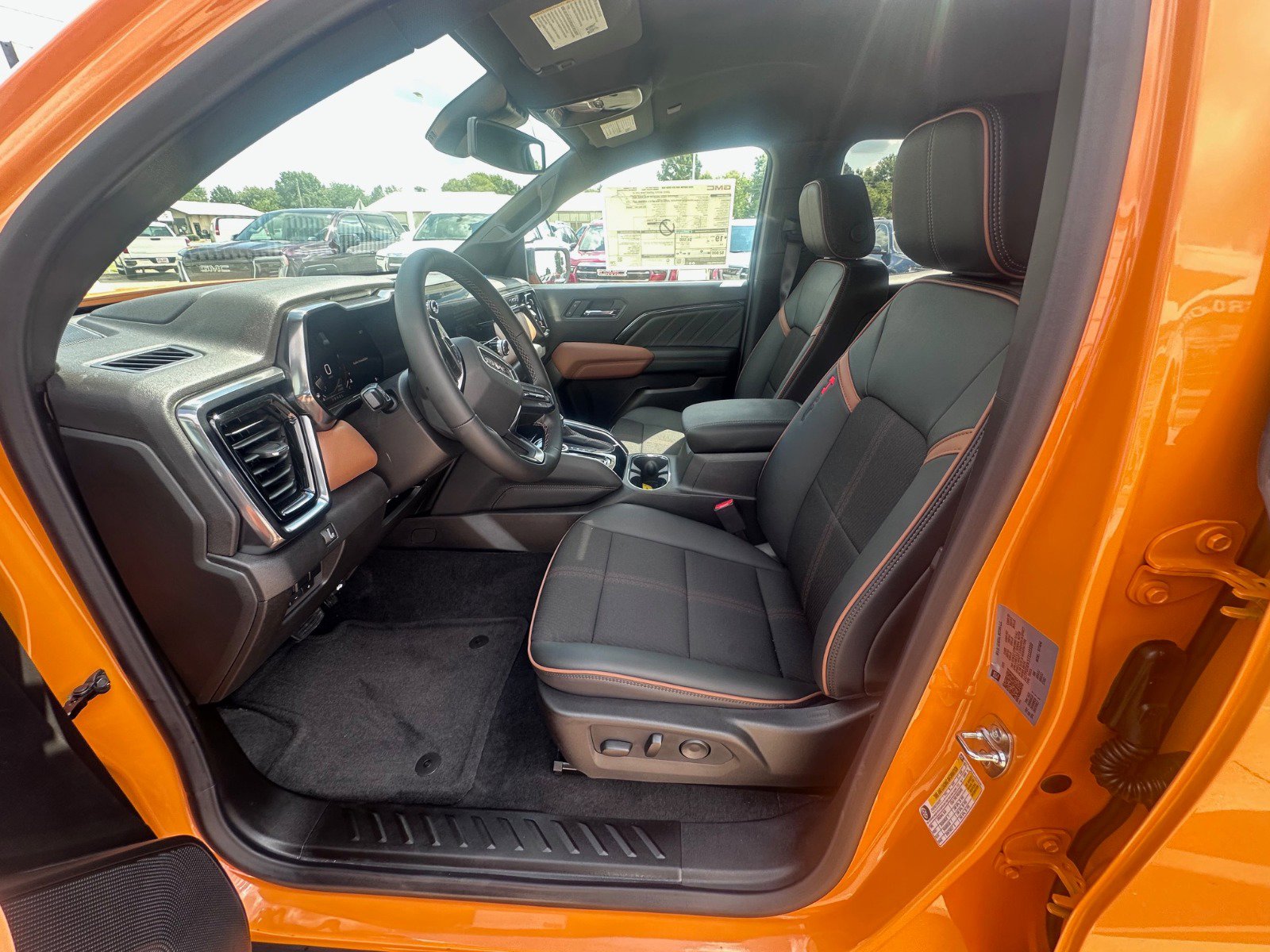 2026 Gmc Canyon AT4 photo 6