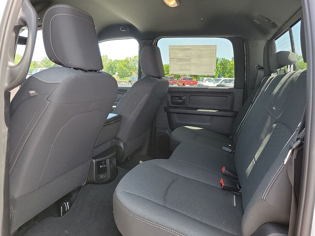 2025 Ram 2500 Tradesman photo 9