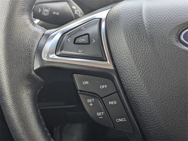 2022 Ford Edge Titanium photo 23