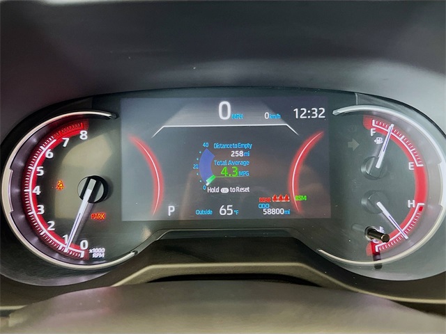 2024 Toyota RAV4 XLE photo 4
