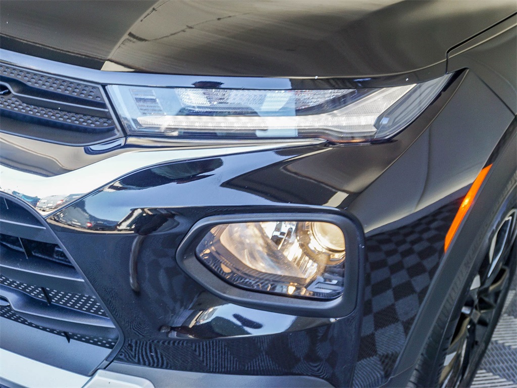 2023 Chevrolet Trailblazer LT photo 4