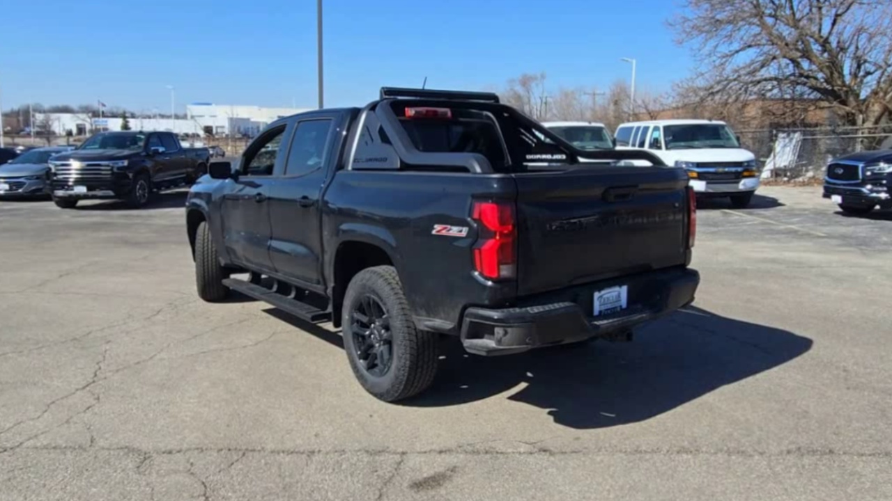 2025 Chevrolet Colorado Z71 photo 5