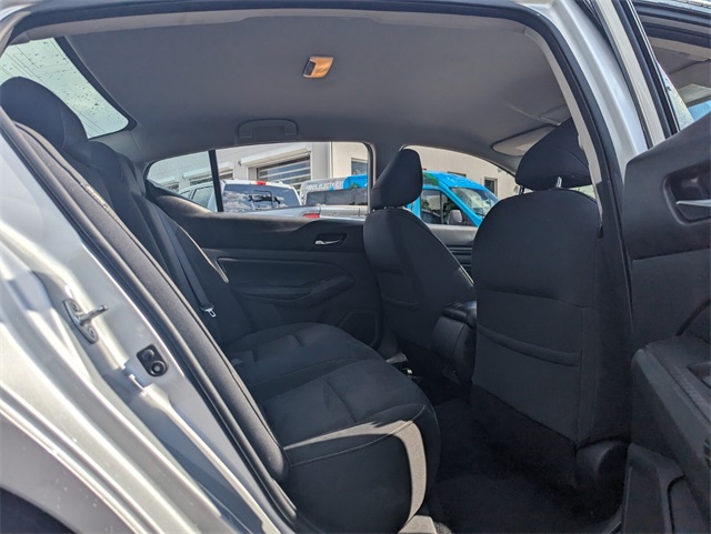 2019 Nissan Altima 2.5 S photo 13