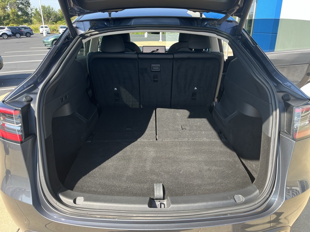 2023 Tesla Model Y Long Range photo 9