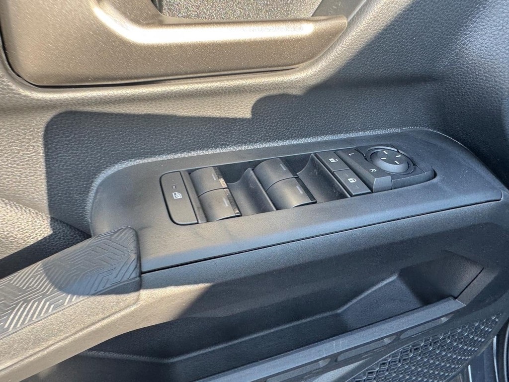 2025 Toyota Tacoma TRD Sport 4x4 Double Cab photo 10