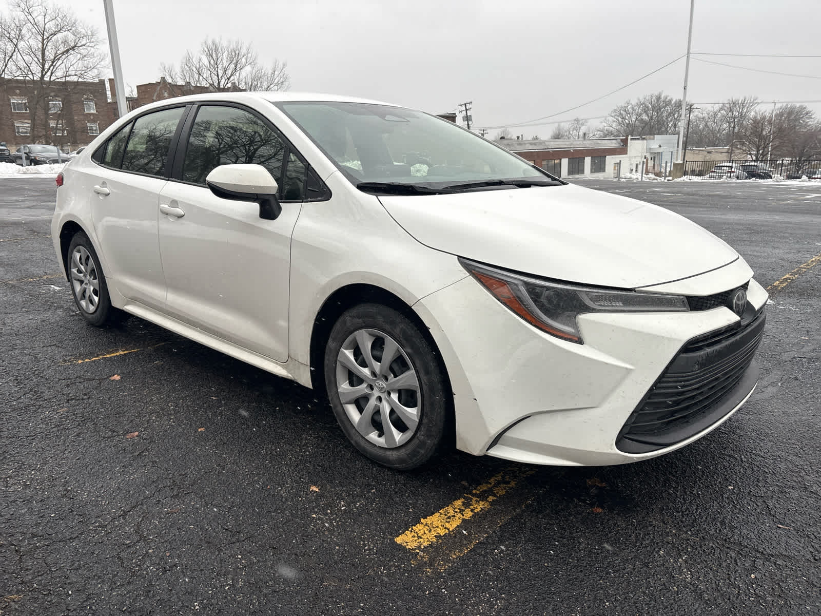 2023 Toyota Corolla LE's photo
