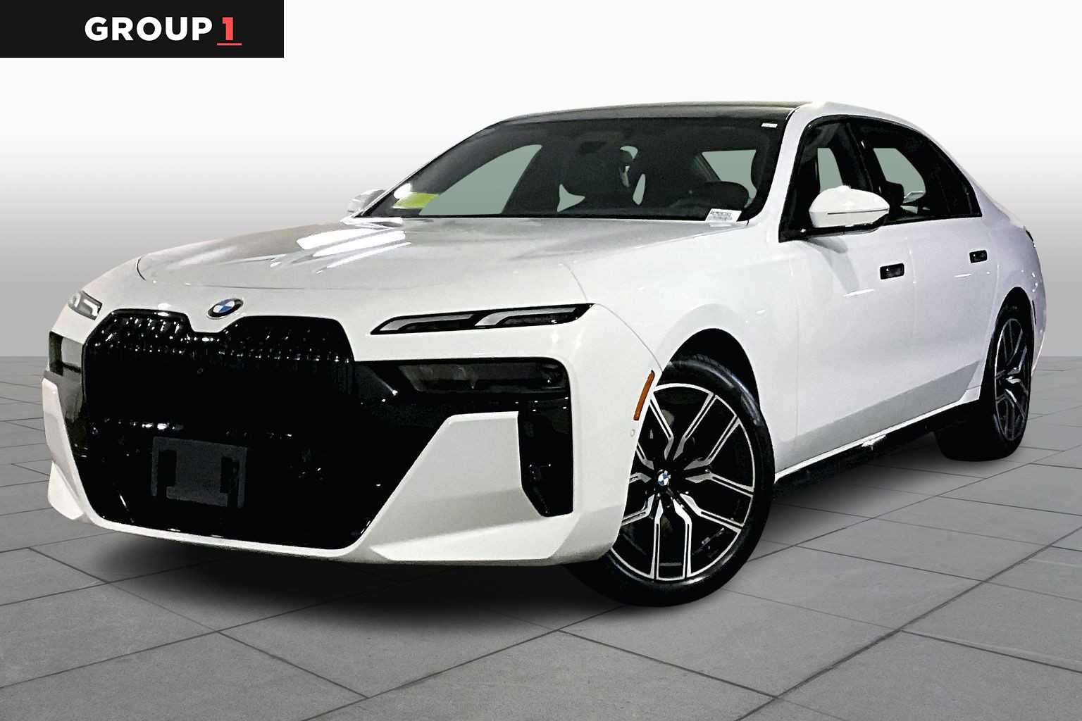 2023 BMW 7 Series 760i's photo