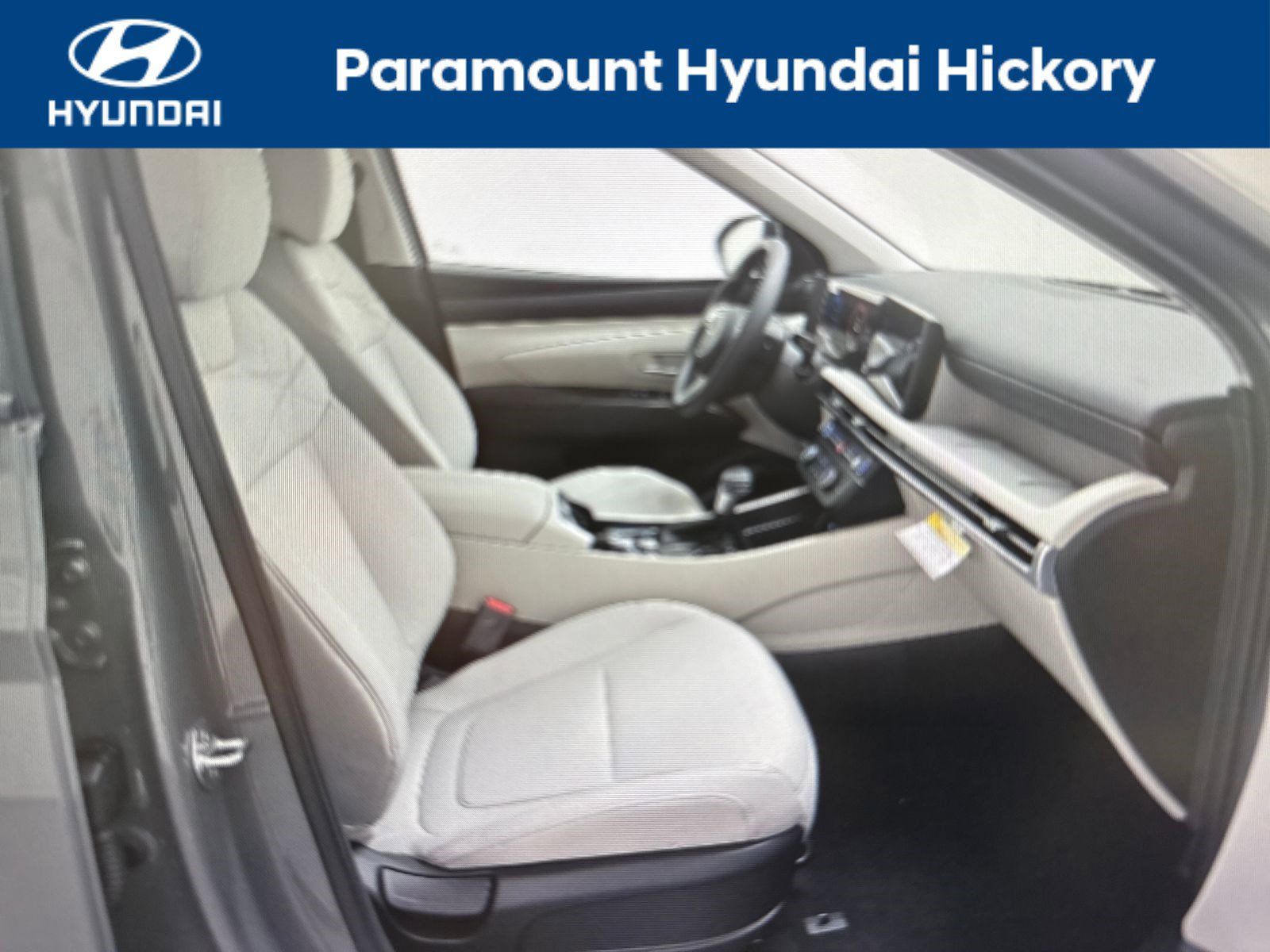 2025 Hyundai Tucson SE photo 7