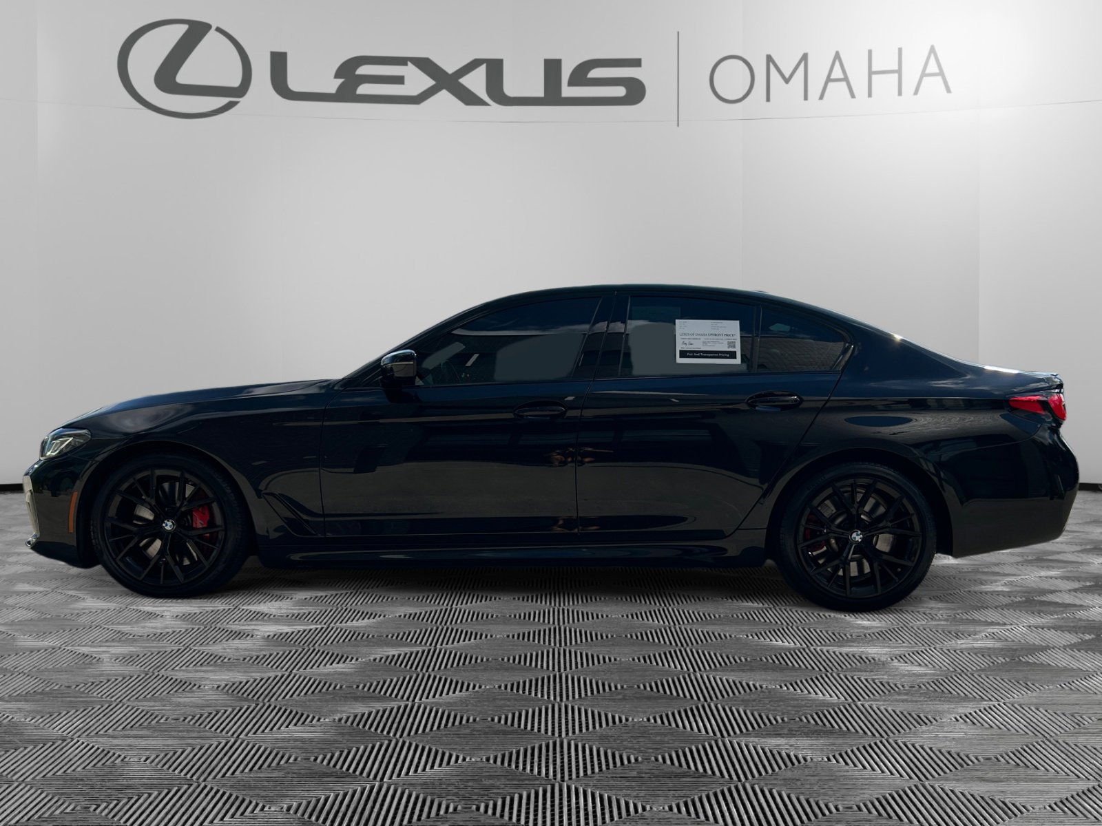 2023 Bmw M550i xDrive photo 2