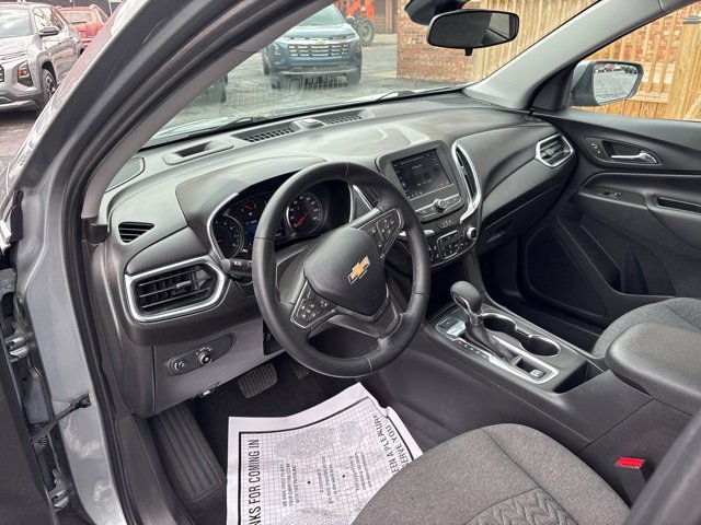 2023 Chevrolet Equinox LT photo 17