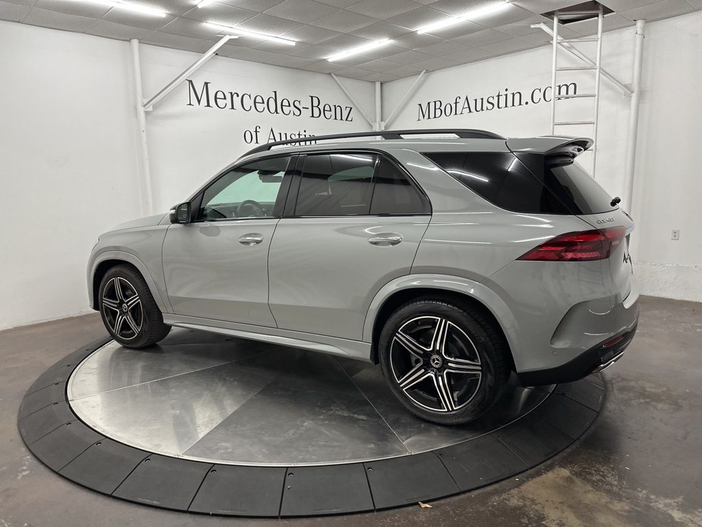 2026 Mercedes Benz GLE 450 4MATIC photo 2