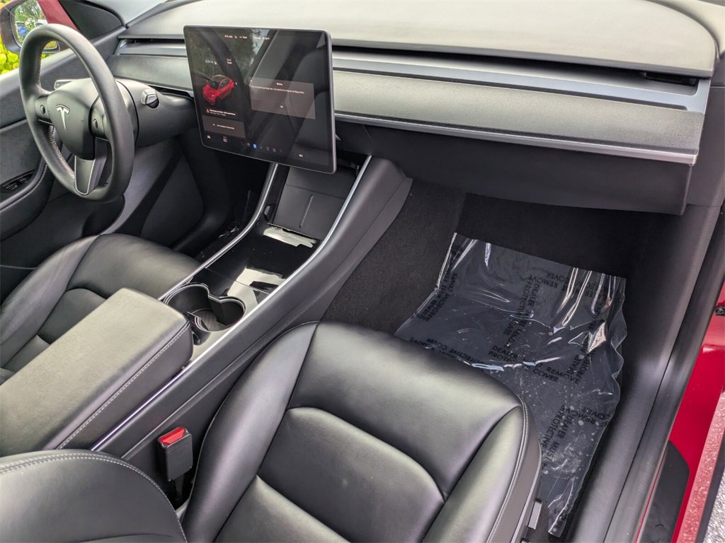 2021 Tesla Model Y Standard Range photo 30
