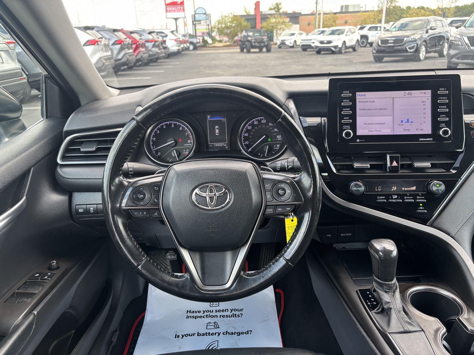 2021 Toyota Camry SE photo 18
