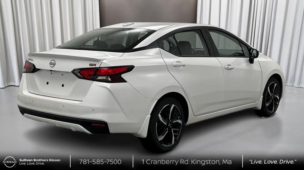 2025 Nissan Versa SV photo 4