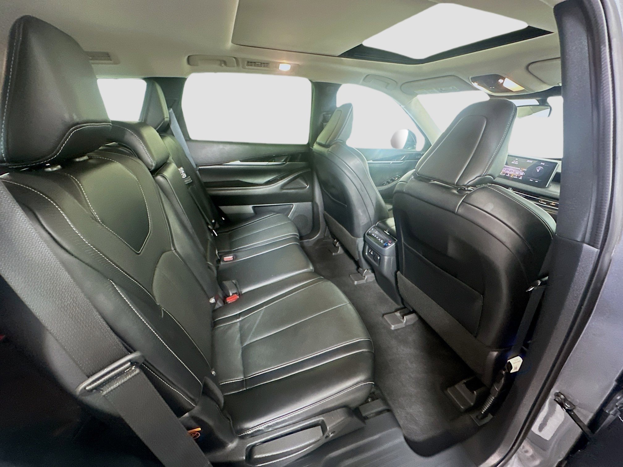 2022 Infiniti QX60 Pure photo 26