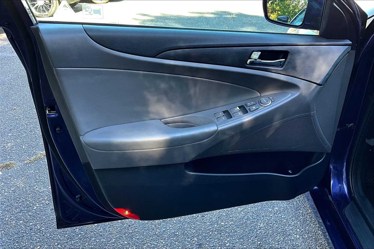 2013 Hyundai Sonata GLS photo 18