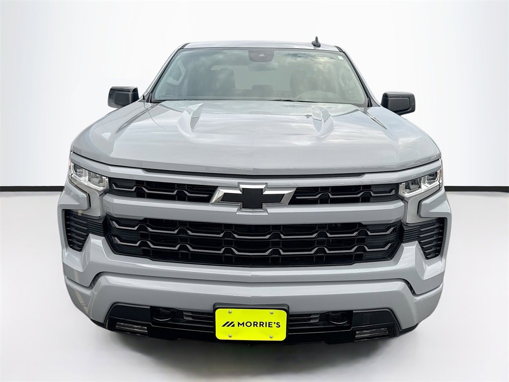 2024 Chevrolet Silverado 1500 RST photo 2