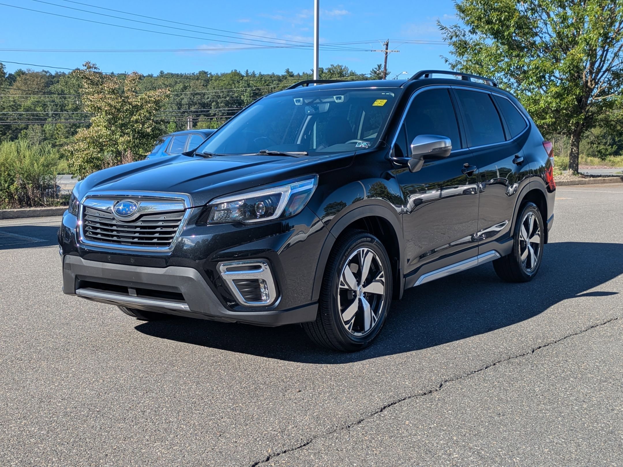 2021 Subaru Forester Touring photo 3