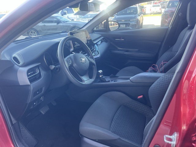 2020 Toyota C-HR Limited photo 8